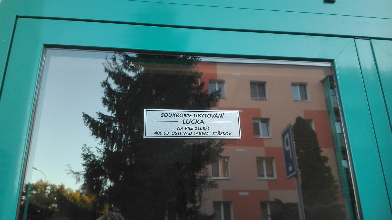 Ústí nad LabemLuckaアパートメント エクステリア 写真